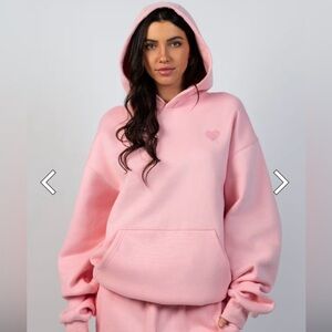 NWT limited edition COMFRT love hoodie baby pink size Large